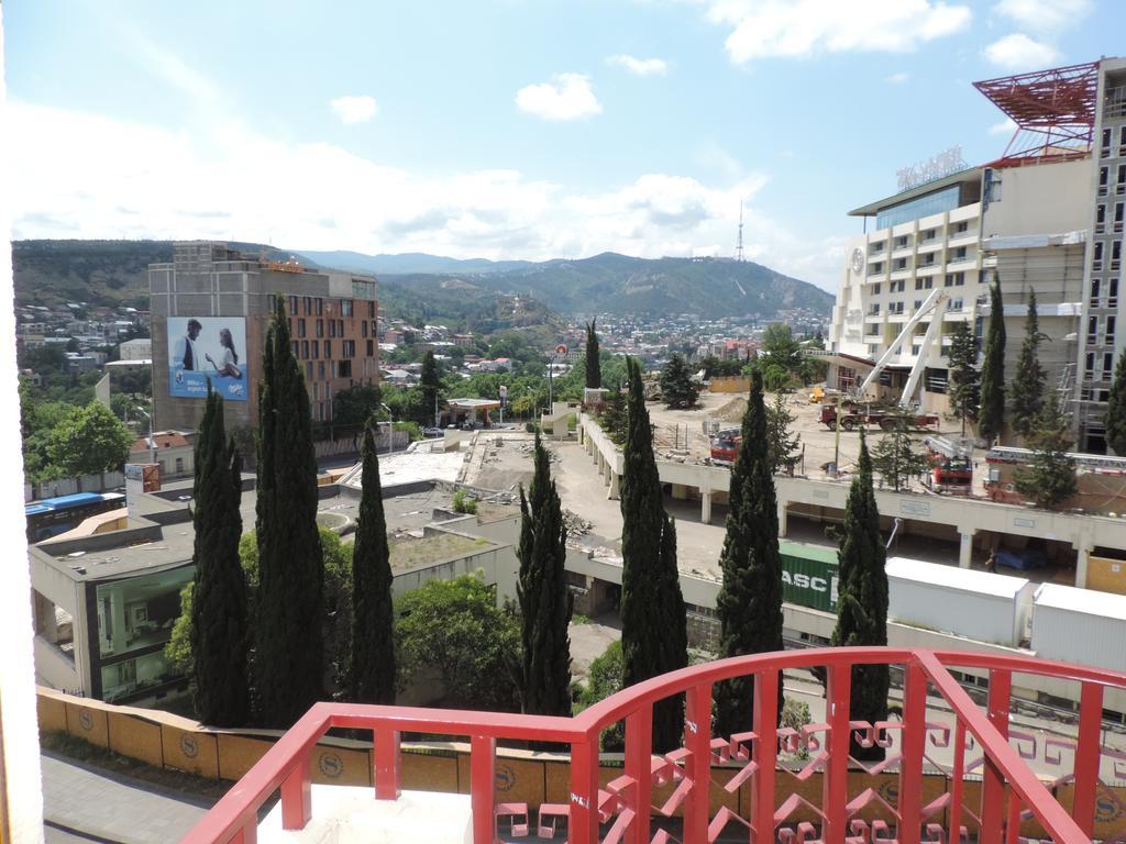 Begi Hotel Tiflis Exterior foto