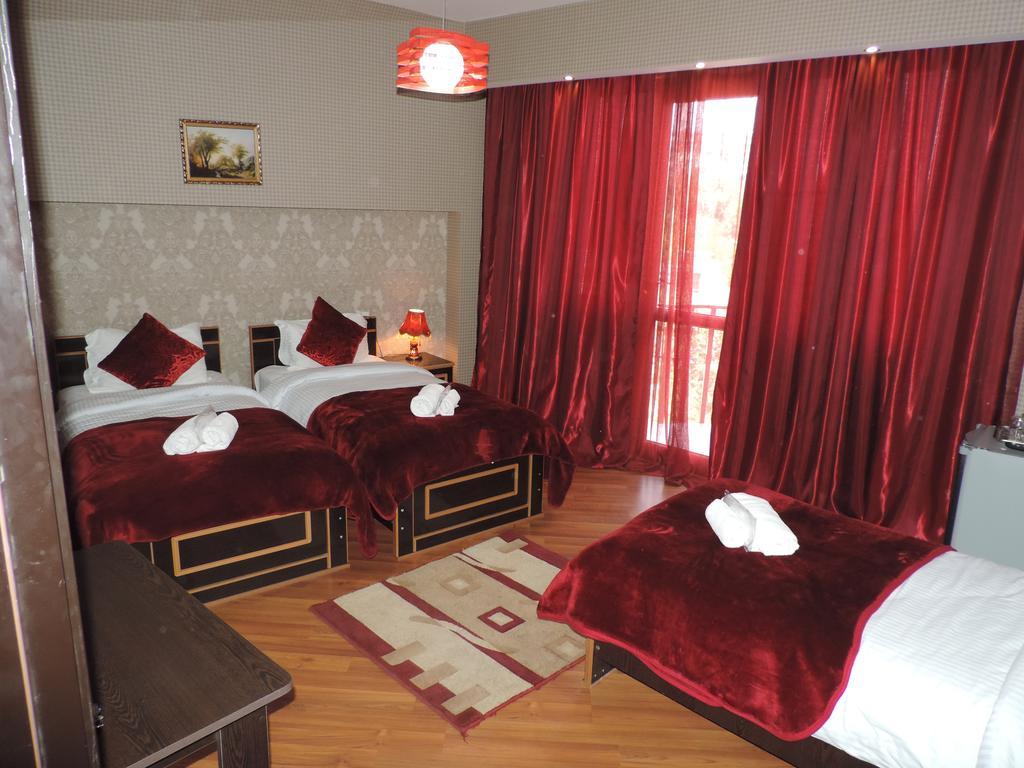 Begi Hotel Tiflis Exterior foto