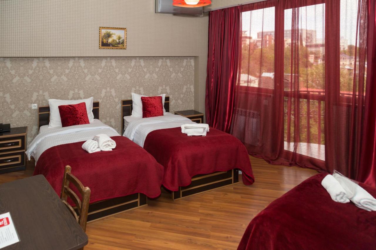 Begi Hotel Tiflis Exterior foto