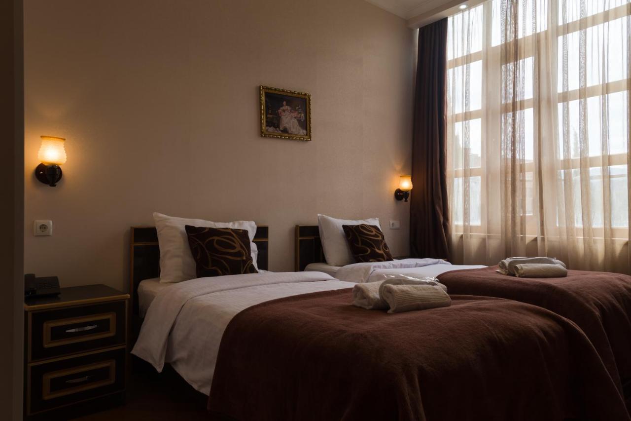 Begi Hotel Tiflis Exterior foto